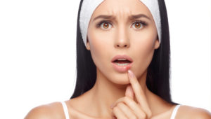 Herpes labial: sintomas, causas e tratamentos